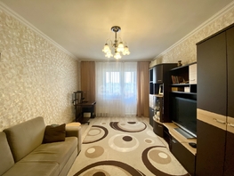 Продается 3-комнатная квартира Чекистов пр-кт, 69.2  м², 10000000 рублей