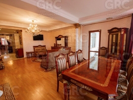 Продается 4-комнатная квартира Виноградная ул, 185 м², 39000000 рублей