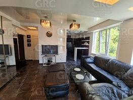 Продается 3-комнатная квартира Учительская ул, 60 м², 16000000 рублей