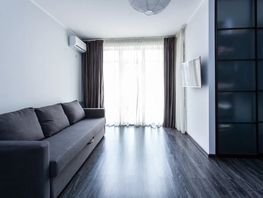 Продается 1-комнатная квартира Венецианская ул, 39.3  м&sup2;, 5350000 рублей