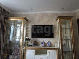 Продается 3-комнатная квартира Юности пр-кт, 63.9  м², 6799000 рублей