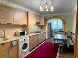 Продается 3-комнатная квартира Жуковского ул, 100  м&sup2;, 55000 рублей