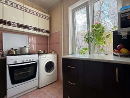 Продается 2-комнатная квартира Юности пр-кт, 36  м&sup2;, 4100000 рублей