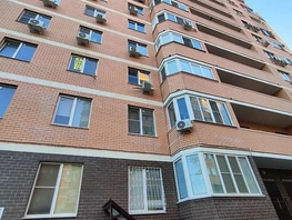 Продается 2-комнатная квартира Комарова б-р, 62  м², 7300000 рублей