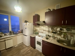 Продается 1-комнатная квартира 40-летия Победы пр-кт, 36 м², 3900000 рублей