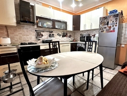 Продается 2-комнатная квартира Менделеева ул, 68 м², 8300000 рублей
