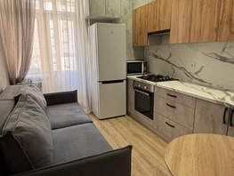 Продается 1-комнатная квартира Берберовская ул, 38 м², 6050000 рублей