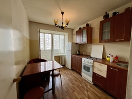 Продается 2-комнатная квартира Искусственная ул, 48  м², 6600000 рублей